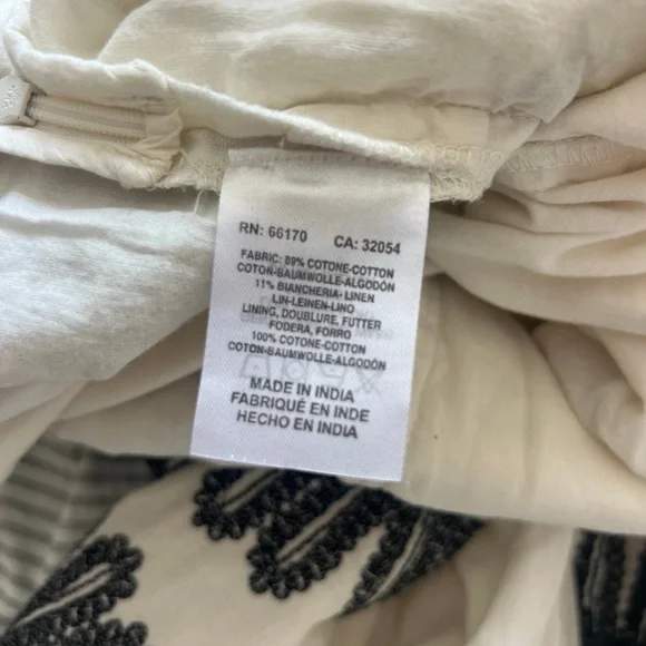 Anthropologie Embroidered Chic Cream and Black Floral Wide Leg Pants - Picture 9 of 12